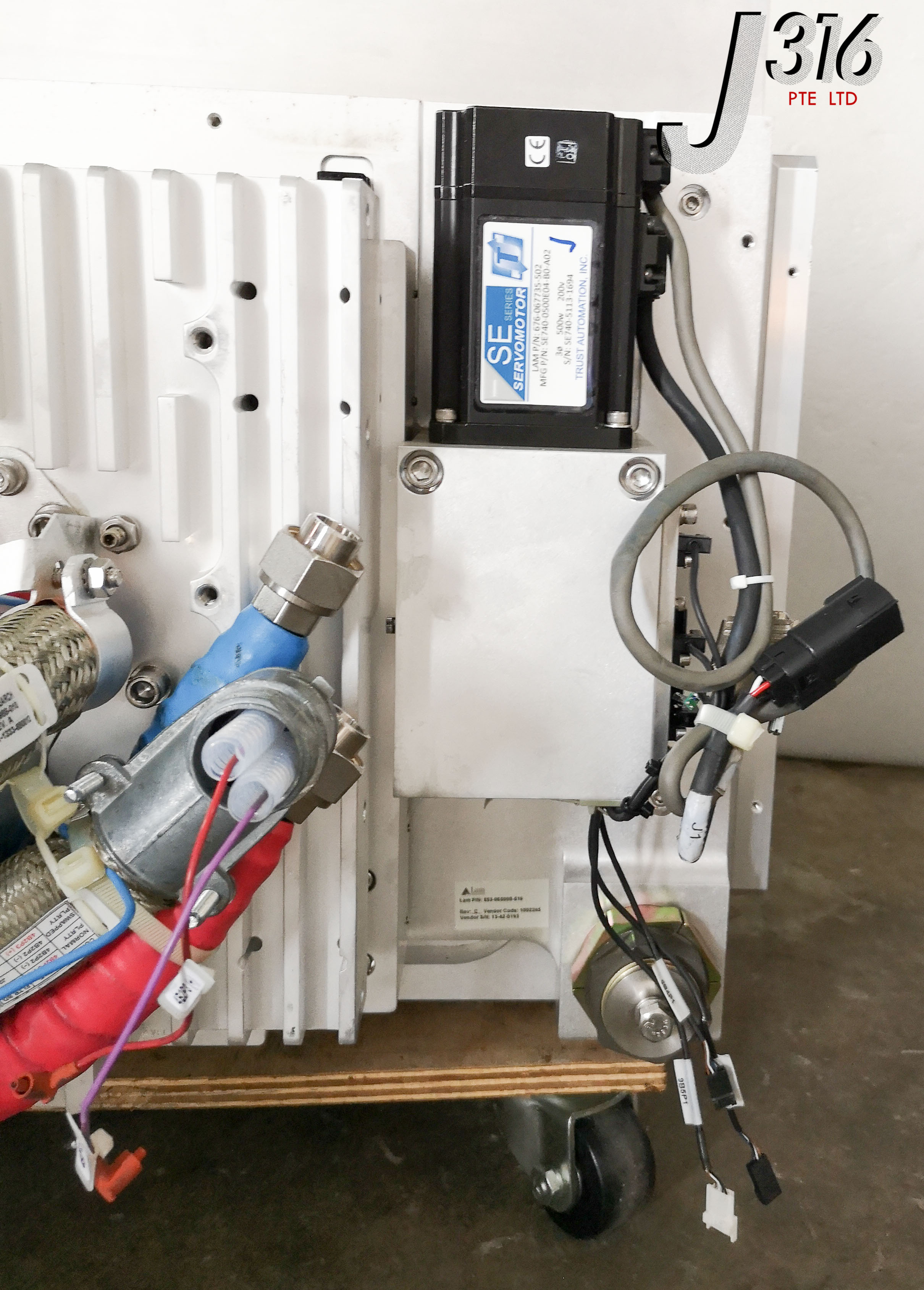 14332 LAM RESEARCH 2300 FLEX E SERIES PROCESS CHAMBER 715-086545